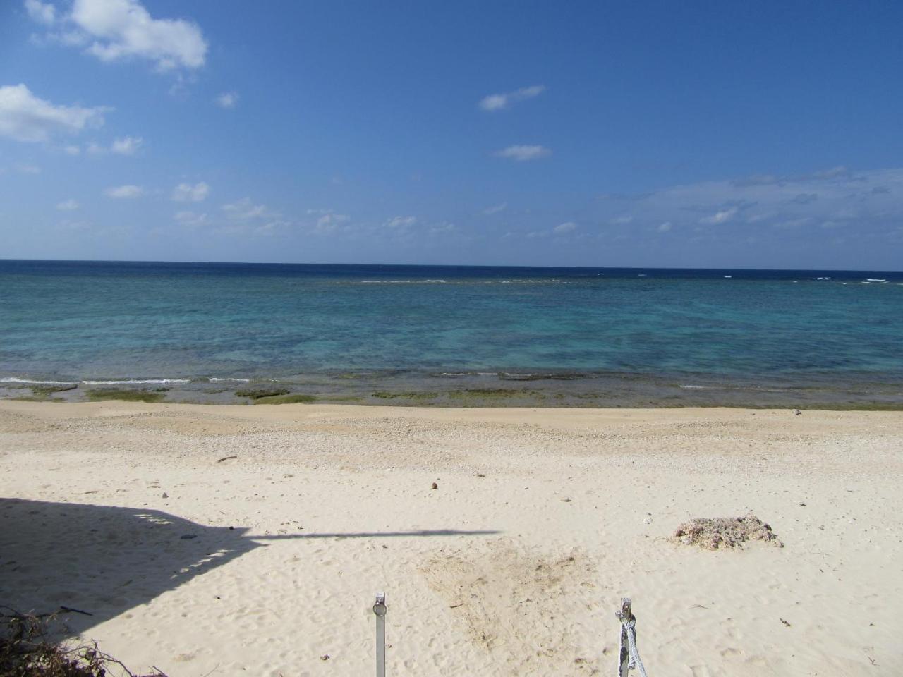 Guest House Diamond Yomitan Exterior foto